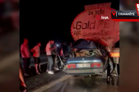 3 Menschen starben in einem Auto, das in Osmaniye von hinten einen Tanker erfasste