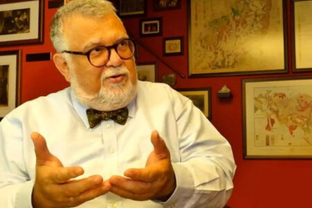 Celal Şengör reagierte mit künstlicher Intelligenz auf diejenigen, die ihn Hymnen singen ließen