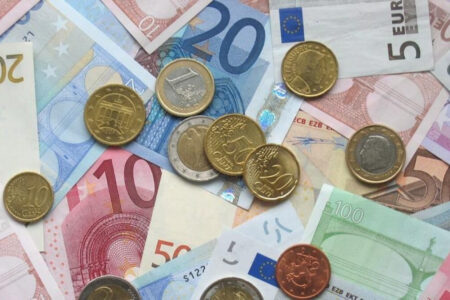 Die jährliche Inflationsrate in Deutschland stieg im Juni auf 6,4 Prozent
