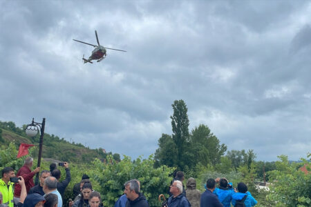 Die von der Flut in Bartın eingeschlossenen Personen wurden per Hubschrauber gerettet