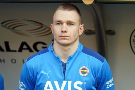 Fenerbahçe und Union Berlin haben sich über den Transfer von Attila Szalai geeinigt