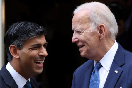 Joe Biden in England vor dem NATO Hill