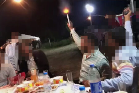 Magandas in Aksaray feuerte bei der Hochzeit Kugeln ab