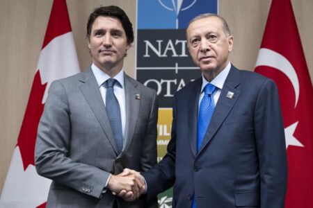 Nato-Kontakte von Präsident Erdoğan: Er traf sich mit dem kanadischen Premierminister Trudeau