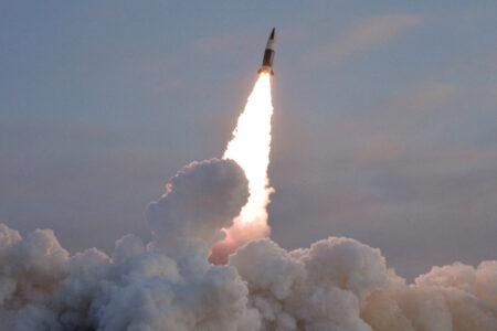 Seoul: Wir werden Nordkorea den Preis für den Test einer ballistischen Rakete zahlen lassen