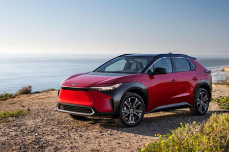 Toyota bietet eine Reichweite von 1200 km mit einer 10-Minuten-Ladung