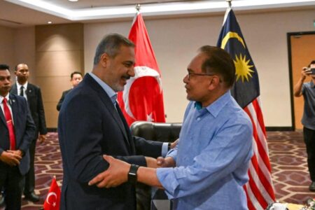 Außenminister Hakan Fidan war Gast des malaysischen Premierministers