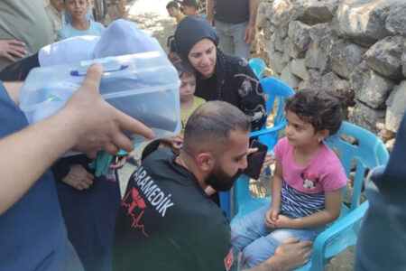 Der kleine Junge, der wegen einer Vermisstenanzeige in Diyarbakır gesucht wurde, wurde schlafend zu Hause aufgefunden