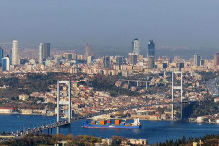 In ganz Istanbul wurde ein Aufenthaltsverbot für Ausländer verhängt
