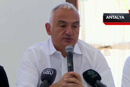 Mehmet Nuri Ersoy: In Antalya werden etwa 14 bis 15 Millionen Besucher erwartet