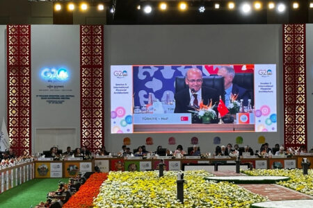 Mehmet Şimşek traf sich mit seinem italienischen Amtskollegen in Indien