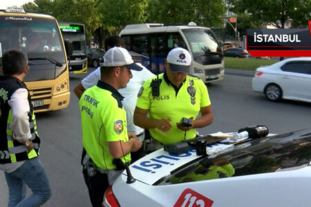 Polizisten stiegen als Passagiere in Bakırköy ein, Minibusfahrer wurden mit einer Geldstrafe belegt