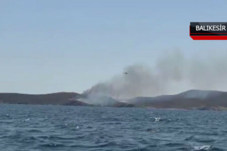 Reaktion auf den Landbrand auf der Insel Avşa