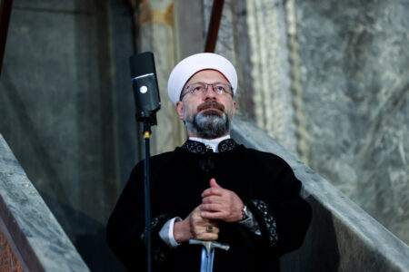 Ali Erbaş: Wir werden uns morgen zum Morgengebet in der Hagia Sophia treffen