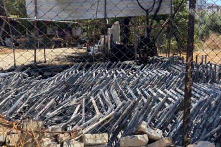 Der Mann, dessen Tisch und Stühle in Antalya brannten, war am Boden zerstört