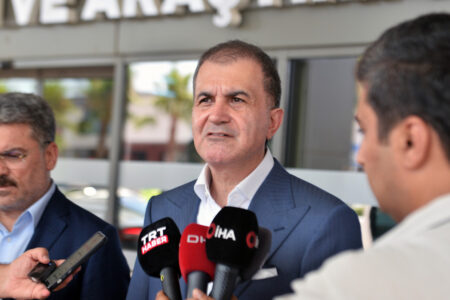 Der Provinzsekretär von HUDA PAR, der bei einem Messerangriff in Adana ums Leben kam, wurde begraben