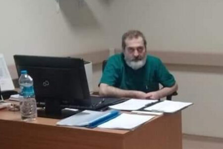 Ein Verwandter des Patienten schlug die Geburtshelferin in Ordu
