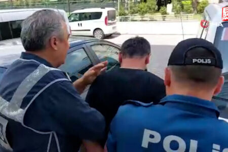 Er beging einen Diebstahl, nachdem er bei virtuellen Wetten in Samsun Geld verloren hatte.