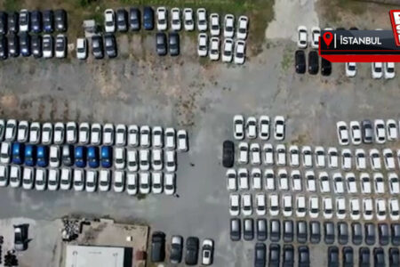 Fahrzeuge, die nicht verkauft, sondern in Istanbul gelagert wurden, wurden aus der Luft begutachtet
