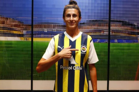 Fenerbahçe hat die Königin der Tore von Galatasaray verpflichtet.