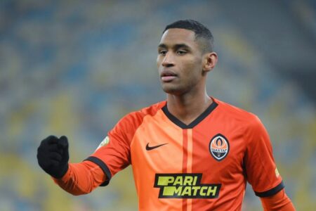 Fenerbahçe holte Tete zu Transferverhandlungen nach Istanbul