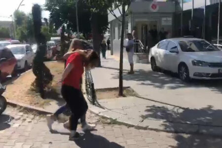 Gewalt im Behindertenpflegeheim in Büyükçekmece!  2 Verdächtige im Gerichtsgebäude