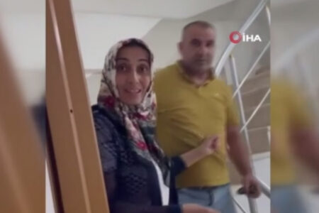 In Beylikdüzü klopfte der Hausbesitzer an die Tür des Mieters