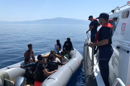 In Izmir wurden 14 irreguläre Einwanderer gefasst