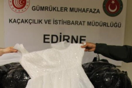 In Kapıkule wurden geschmuggelte Brautkleider im Wert von 2 Millionen TL gefangen