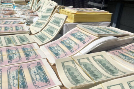Invaliditätsoperation in Istanbul: 2 Millionen 942 Tausend Dollar wurden beschlagnahmt