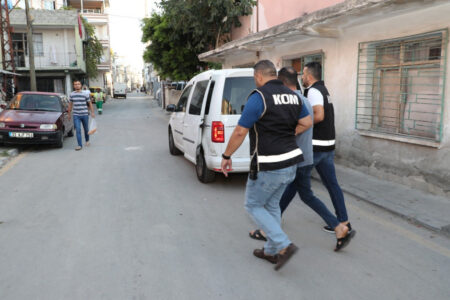Kredithai-Operation in Mersin: 4 Personen festgenommen