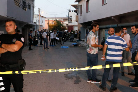 Laute Musikschlägerei in Adana endete in einer Tragödie