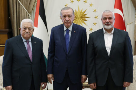 Palästinensische Diplomatie in Beştepe: Mahmud Abbas und Haniye im Komplex