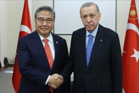 Präsident Erdoğan empfing die koreanische Außenministerin Park Jin