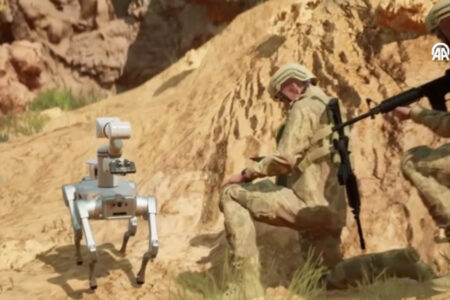 „Roboterhund“ in ATOK integriert