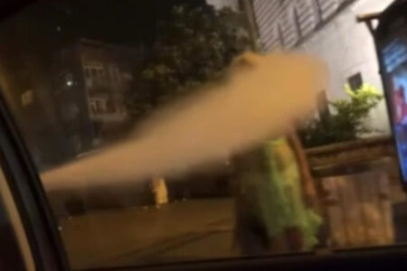 Schockierender Vorfall in Fatih: Sie griffen Frauen mit einem Feuerlöscher an