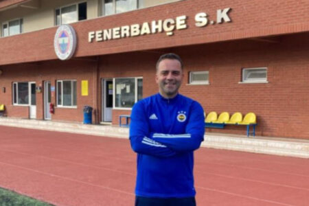 Semih Şentürk begann seine Trainertätigkeit bei Fenerbahçe