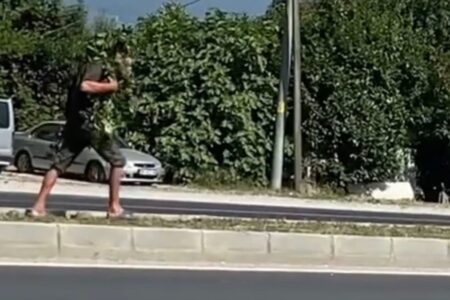 Sie versuchten verschiedene Methoden im Kampf gegen das heiße Wetter in Düzce.