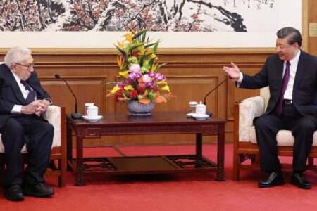 Überraschungstreffen in Peking: Henry Kissinger traf sich mit Xi Jinping