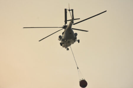 Waldbrand in Kemer geht weiter!  Die Luftwaffe führte 1963 in 4 Tagen Einsätze durch