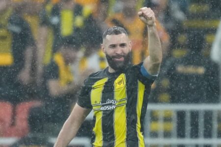 Al Ittihad gewann mit drei Toren gegen Auckland City!