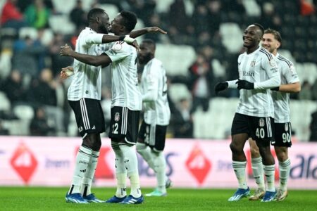 Erste Elf des Spiels Hatayspor – Beşiktaş