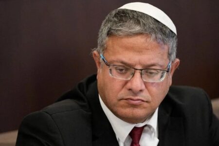 Skandalöse Einladung des israelischen Ministers: Lasst uns Qassam-Mitglieder hinrichten
