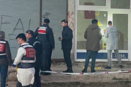 Bewaffneter Kampf unter Angehörigen in Niğde: 3 Tote