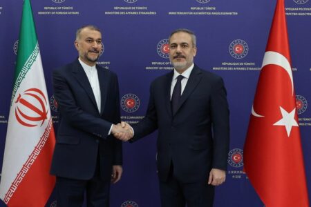 Kondolenzanruf von Außenminister Fidan an seinen iranischen Amtskollegen