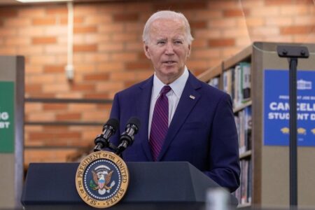 ABD Başkanı Biden öğrencilerin kredi borcunu iptal etti! Tam 1.2 milyar dolar…