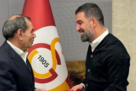 Arda Turan wurde Mitglied des Galatasaray Clubs!  Den Auftrag erteilte Dursun Özbek