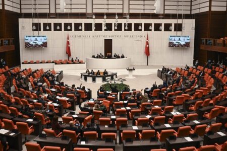 Auf der Tagesordnung der neuen Woche in der Großen Türkischen Nationalversammlung steht das 8. Justizpaket