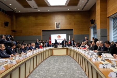 Das 8. Justizpaket wurde von der Justizkommission der Großen Türkischen Nationalversammlung angenommen