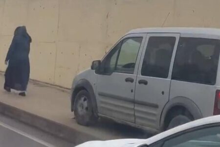 Der Fahrer, der in Avcılar, Istanbul, auf dem Bürgersteig fuhr, wurde mit einer Geldstrafe belegt
